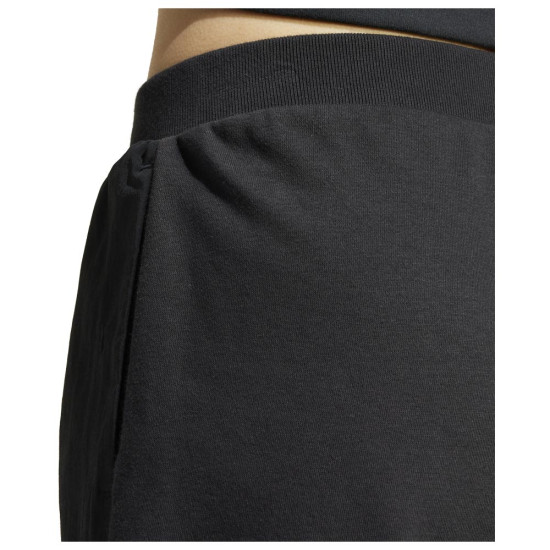 Adidas Γυναικείο σορτς City Escape Material-Mix Shorts